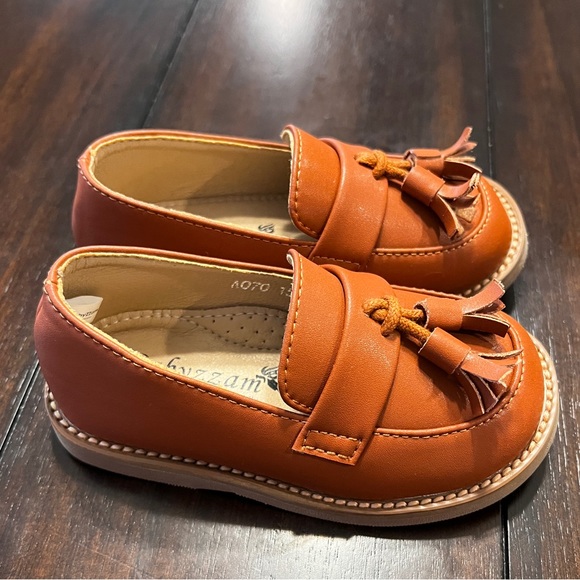 Gender Neutral Brown Toddler Loafers US size 7 - Picture 4 of 5